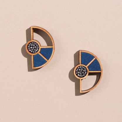 sustainable modern geometric earrings.