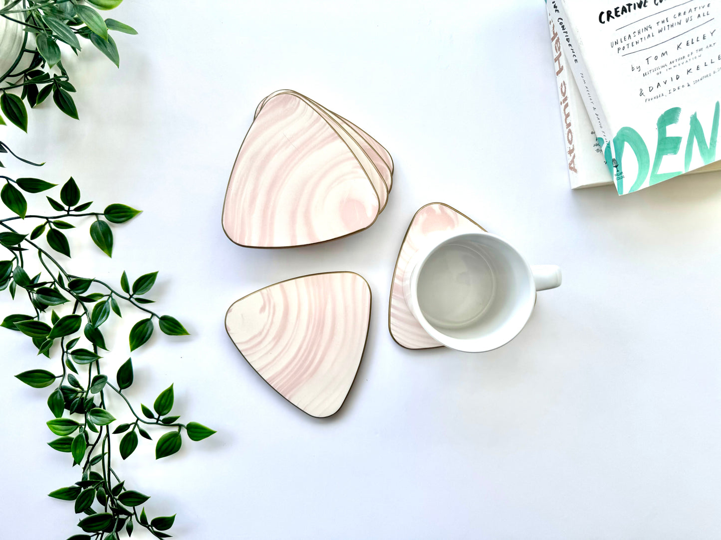 Environment friendly coaster set made from Jesmonite