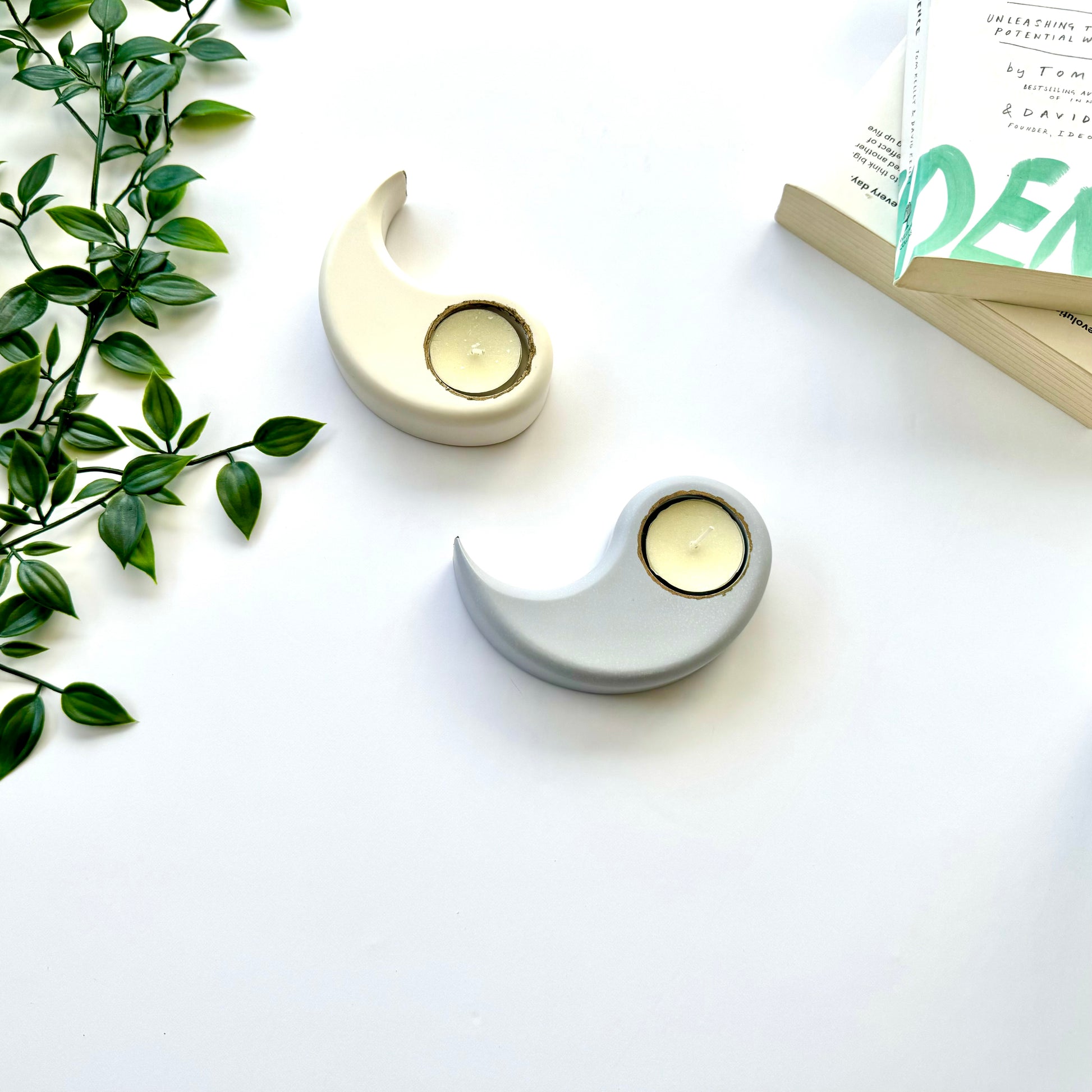 comma shaped trendy candle holders