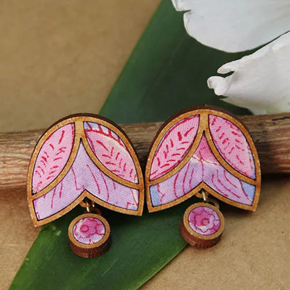 Artisanal flower earrings with delightful two-tone design, crafted sustainably from textile and furniture remnants.