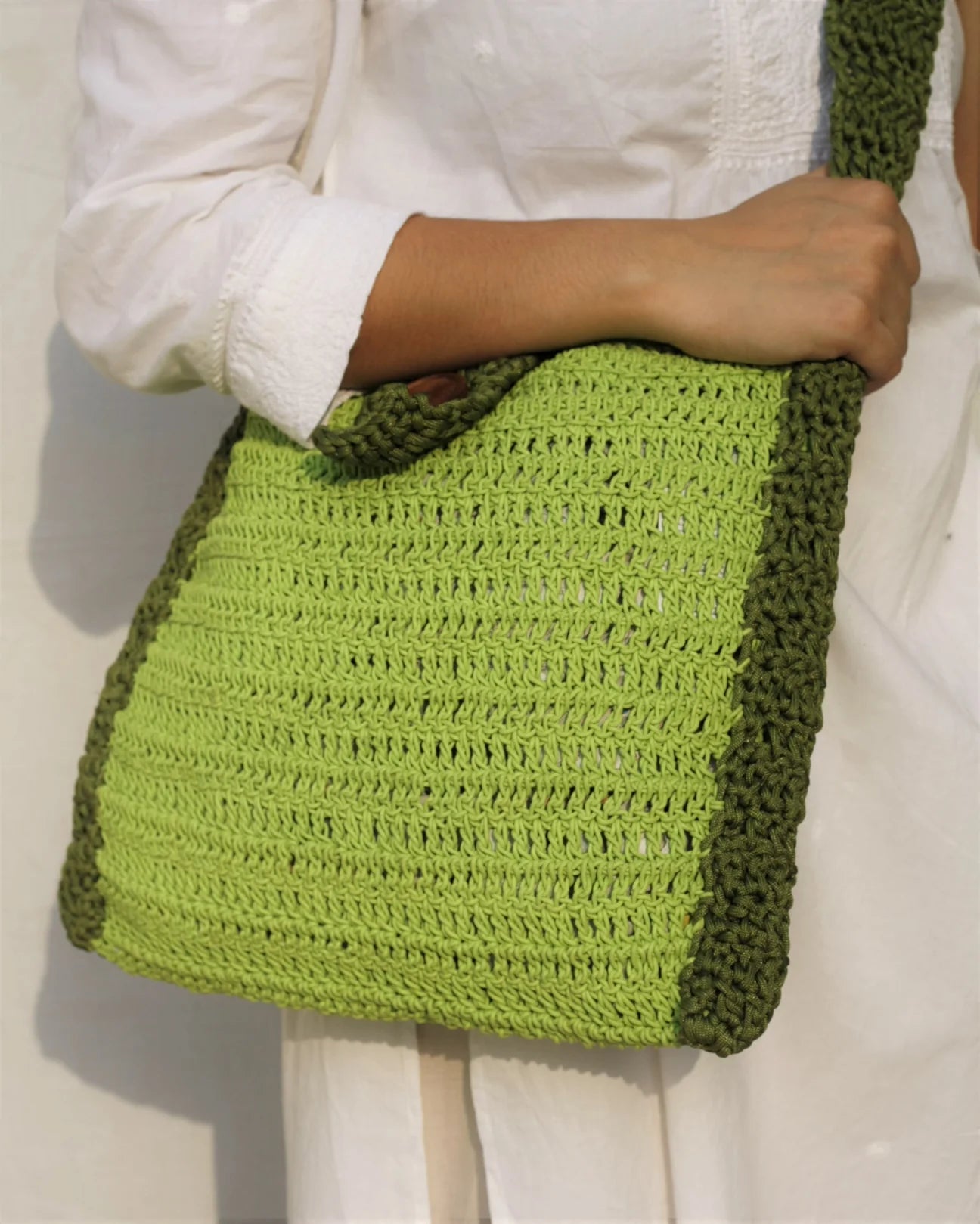 Elevate your fashion with our meticulously crocheted hobo bag, crafted from high-quality acrylic yarn. 